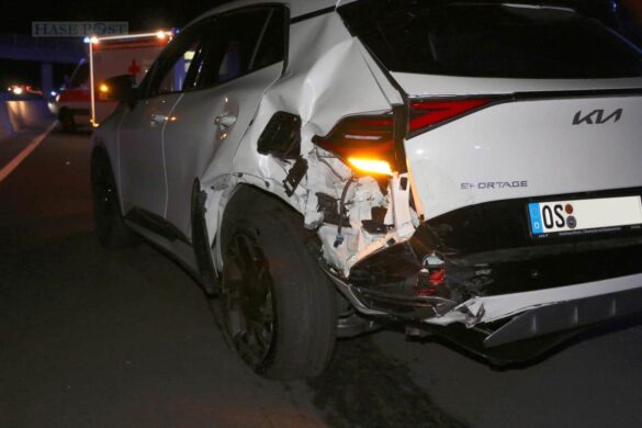Mehrere Leichtverletzte nach nächtlichem PKW-Zusammenstoß auf der Autobahn