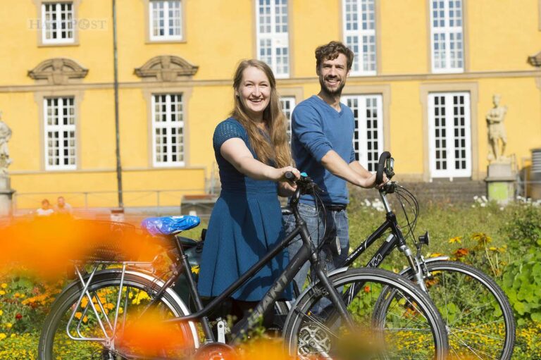 Mit dem Bike Benefit können Osnabrückerinnen und Osnabrücker jetzt doppelt beim Radfahren punkten. / Foto: Bettina Meckel