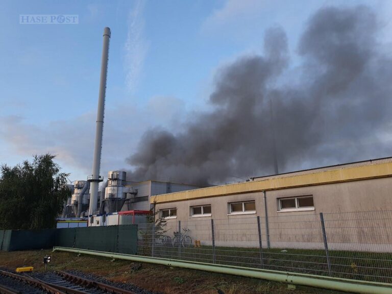 Großbrand Fürstenauer Weg / Foto: Westermann