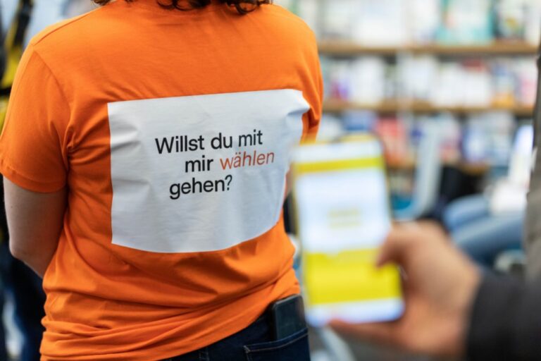 © bpb/BILDKRAFTWERK/Zöhre Kurc, Redaktionsmitglied des Wahl-O-Mat