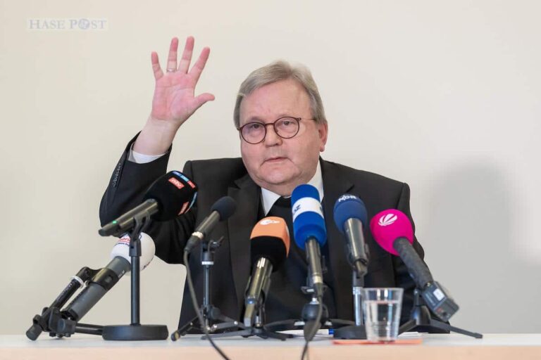 Bischof Franz-Josef Bode äußert sich zu Studienergebnissen der Universität Osnabrück. / Foto: Dieter Reinhard