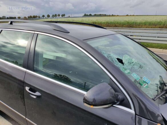 Nach PKW-Panne: Auto kracht in Wohnwagen auf der B51/B65 bei Belm