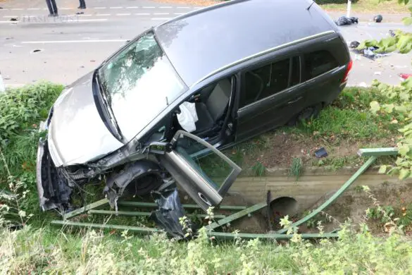 Zwei Schwerverletzte: Auto erfasst Motorroller in Hagen, PKW-Fahrer alkoholisiert