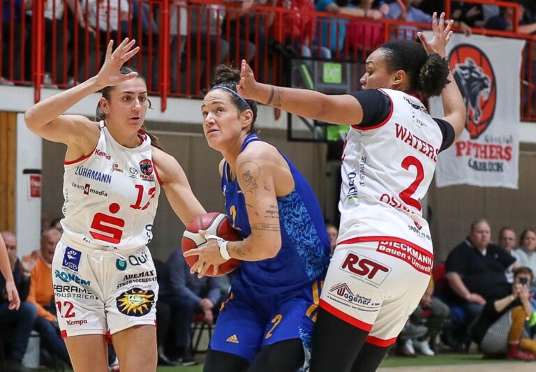 GiroLive- Panthers vs. Alba Berlin, 14.10.2022, Foto: Dieter Reinhard