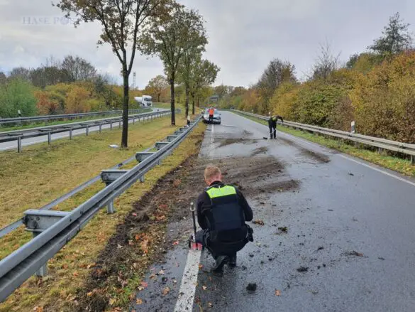 PKW gerät in Autobahnkreuz A30/A33 außer Kontrolle