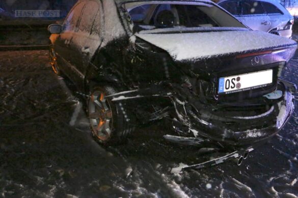 Glätteunfälle auf der Autobahn A1, Karambolage mit fünf Autos auf der A33