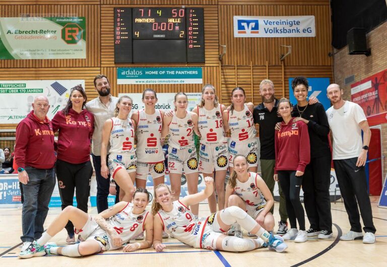 Starker Heimsieg gegen Halle für die GiroLive-Panthers / Foto: Dieter Reinhard