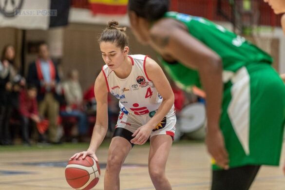 GiroLive-Panthers verlieren ihr Heimspiel hauchdünn mit 69:70 gegen die Rutronik Stars Keltern / Foto: Dieter Reinhard