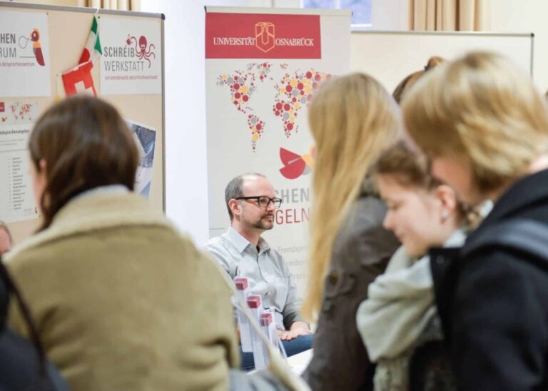 Am 17. November laden Hochschule und Universität Osnabrück wieder zum Hochschulinformationstag. / Foto: Hermann Pentermann