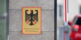 Drohnen über Verteidigungsministerium sollen abgeschossen werden