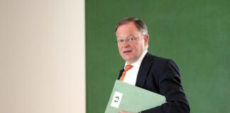 Weil als Niedersachsens Ministerpräsident wiedergewählt