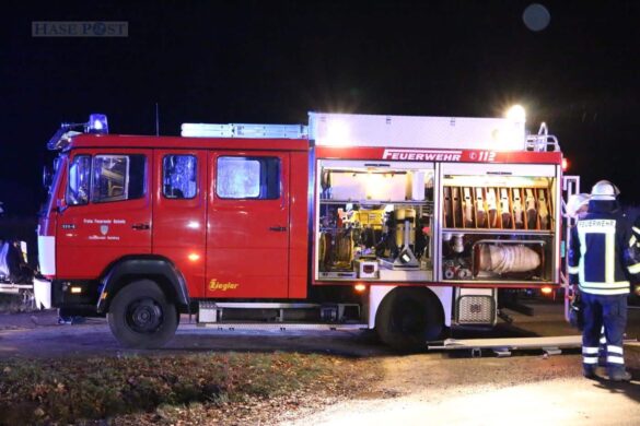 Crash in Ostercappeln: Zwei Fahrzeuge überschlagen, drei Menschen schwerst verletzt Crash in Ostercappeln: Zwei Fahrzeuge überschlagen, drei Menschen schwerst verletzt