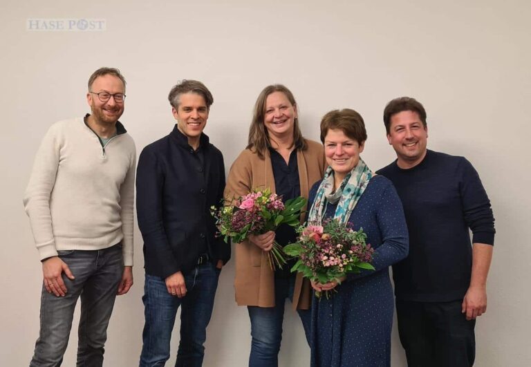 (von links) Martin Fenner, Andreas Hotz, Ruth Brand, Ulrike Burghardt und Jörg Ulrich Krah freuen sich über die Spende. / Foto: Stadt Osnabrück