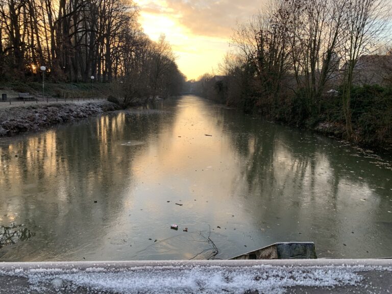 Eisfläche in Osnabrück. / Foto: Guss