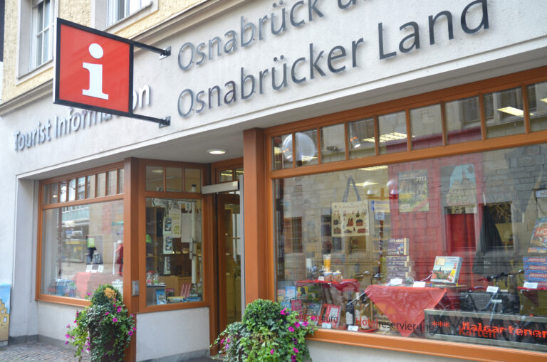 Hat bald einen neuen Look: die Tourist Information in der Bierstraße. / © Marketing Osnabrück GmbH