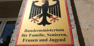 Familienministerin fürchtet wachsende Einsamkeit in Deutschland