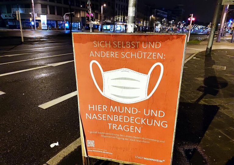 Grünen-Gesundheitspolitiker für strengere Maskenpflicht