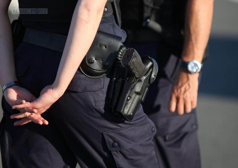 674 Rechtsextreme wegen offener Haftbefehle gesucht