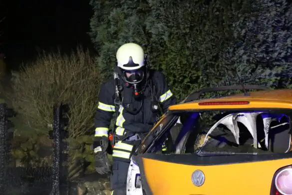 Mülltonne und PKW brennen in Belm Mülltonne und PKW brennen in Belm