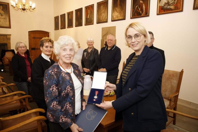 Verleihung Medaille Edith Scharfschwerdt / Foto: Stadt Osnabrück / Nina Hoss
