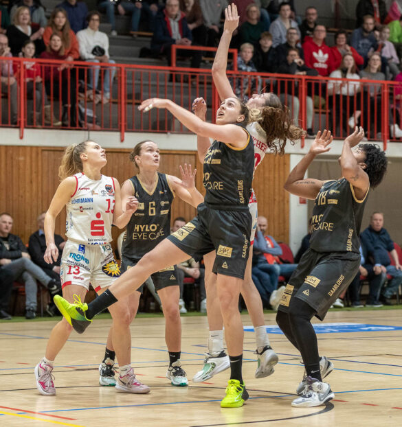 GiroLive-Panthers kämpfen sich ins DBBL-Pokal-Halbfinale / Foto: Dieter Reinhard
