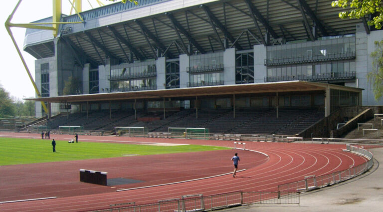 Der VfL Osnabrück ist am Wochenende zu Gast im Stadion Rote Erde