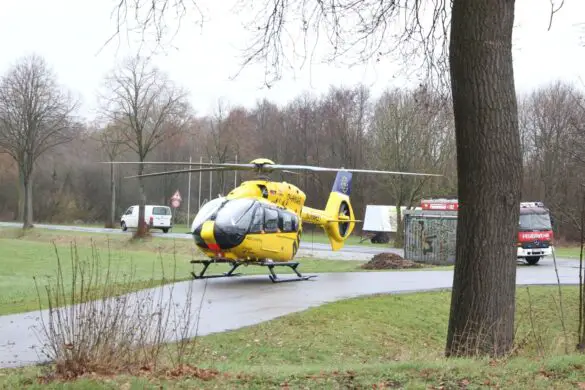 Rettungshubschrauber bei Verkehrsunfall