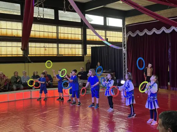 Zirkus Lieberum an der Drei-Religionen-Schule / Foto: Alina Hirsch / Hasepost.de