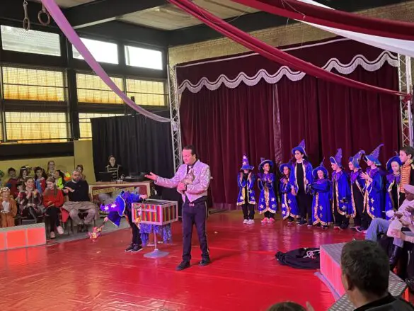 Zirkus Lieberum an der Drei-Religionen-Schule / Foto: Alina Hirsch / Hasepost.de