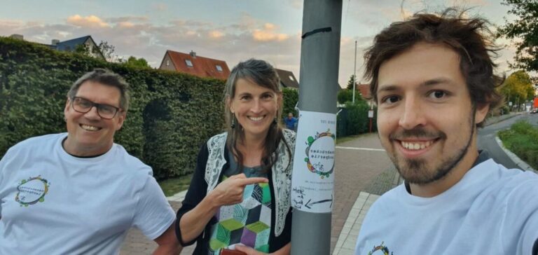 (von links) Michael Hamm, Lena Hoffmann und Hannes Wender vom Organisationsteam der Osnabrücker Landpartie freuen sich auf das auf die Osnabrücker Landpartie am 2. und 3. September. / Foto: Osnabrücker Landpartie