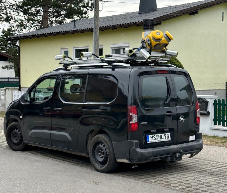So sieht das Fahrzeug aus, das ab April die Straßen Osnabrücks erfassen wird. / Foto: Hansa Luftbild Mobile Mapping GmbH