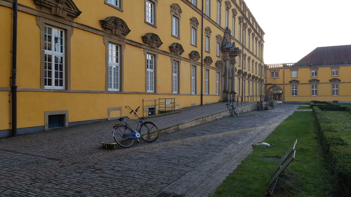 Forschungsprojekt der Universität Osnabrück: Warum wir uns manchmal an Aufgaben festbeißen