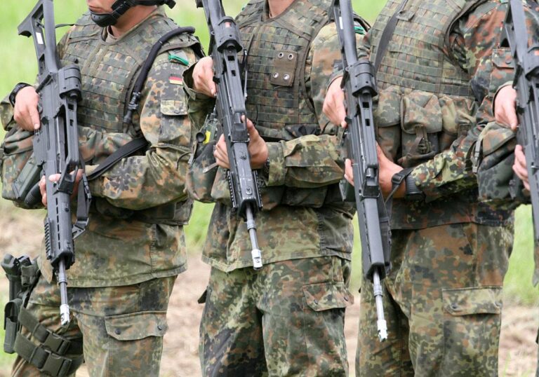 Personalstärke der Bundeswehr sinkt deutlich