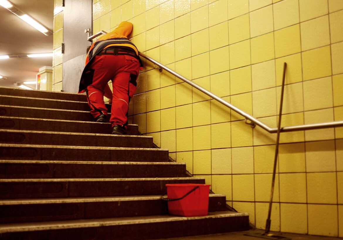 Über 800.000 Erwerbstätige sind Aufstocker