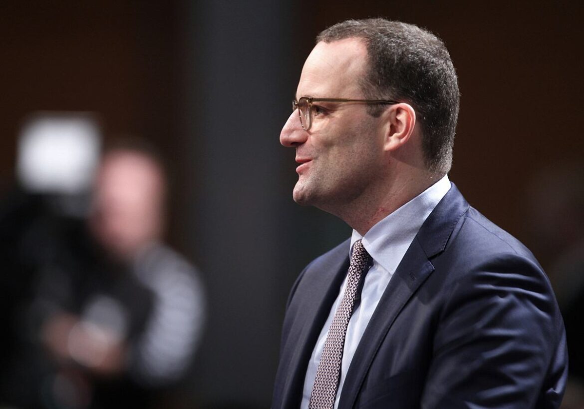 Spahn kritisiert Führungsstil des Kanzlers als “Standortgefahr”