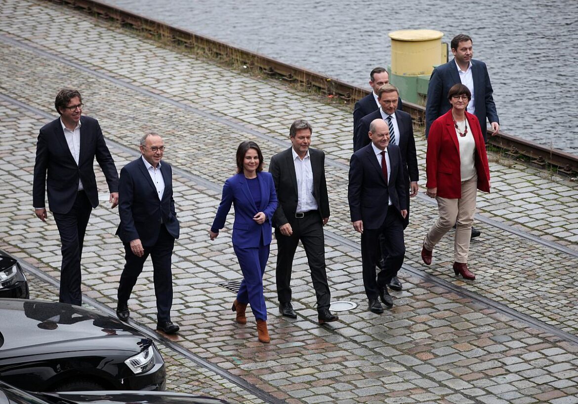 Umfrage: Mehrheit glaubt an Bestehen der Ampel bis 2025