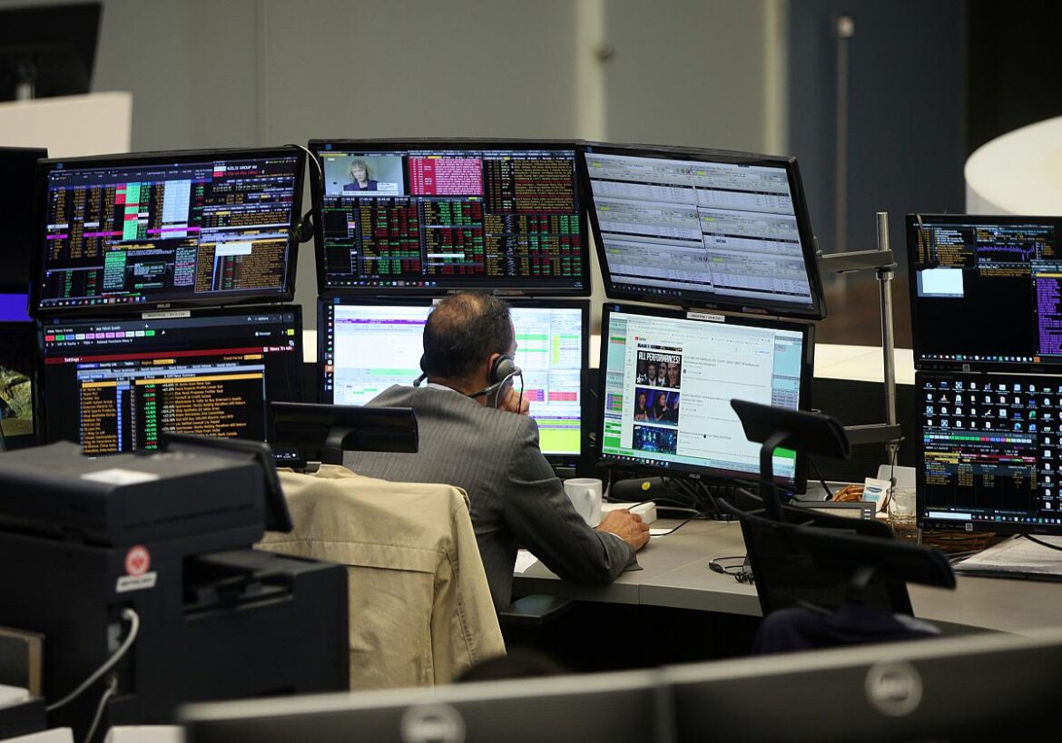 Dax vor US-Zinsentscheid in grünen Bereich