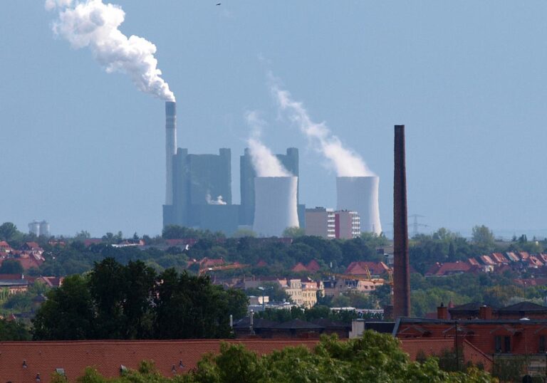 Grünen-Fraktion will Kohleausstieg im Osten auf 2030 vorziehen