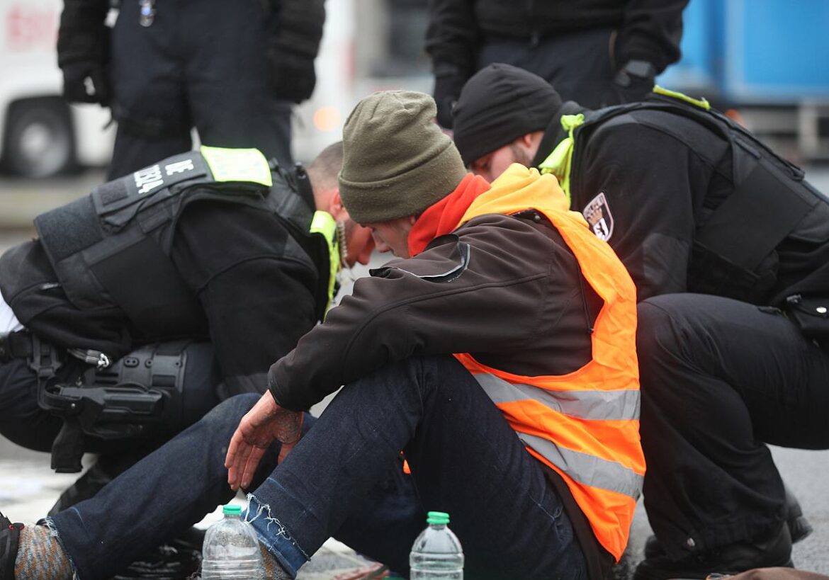 “Letzte Generation” plant offenbar Gründung einer Partei