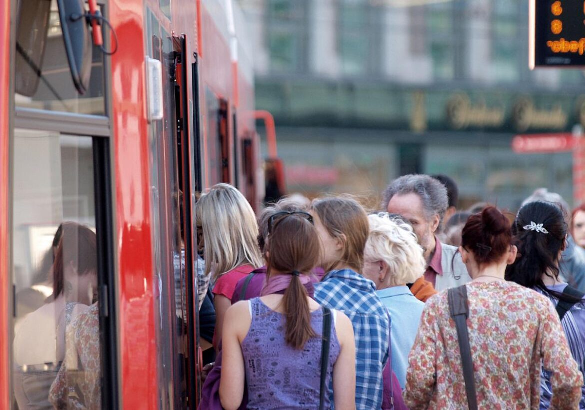 Länder wollen einheitliche Regeln für Studenten bei 49-Euro-Ticket