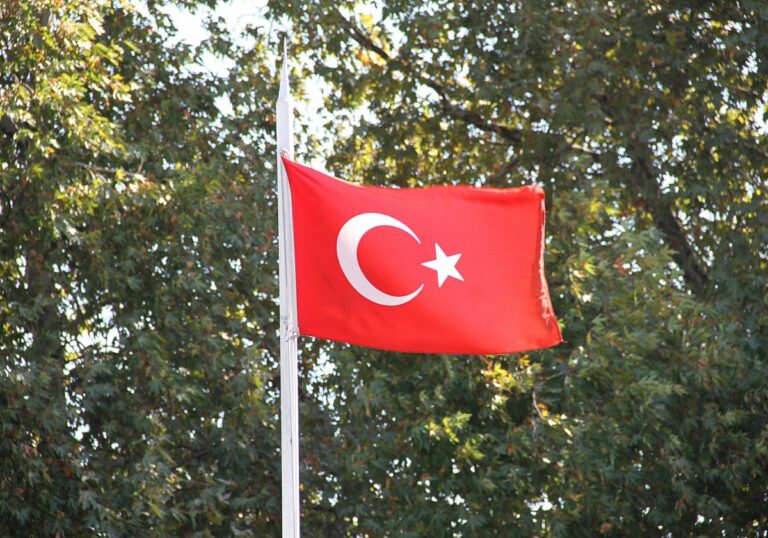 Türkisches Parlament macht Weg frei für Nato-Beitritt Finnlands