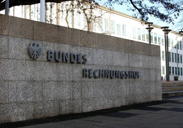Bundesrechnungshof kritisiert Stiftung Forum Recht
