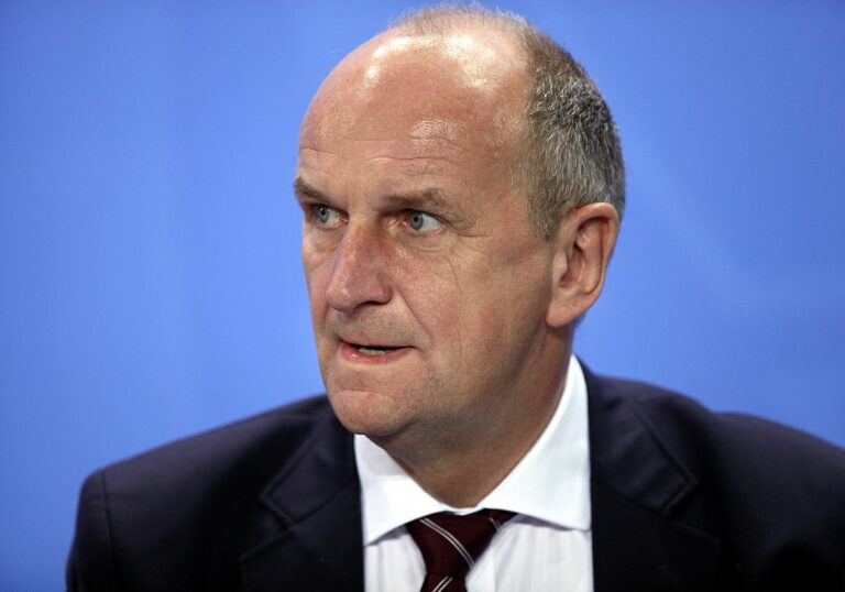 Woidke verteidigt Schwesig gegen Kritik aus Union