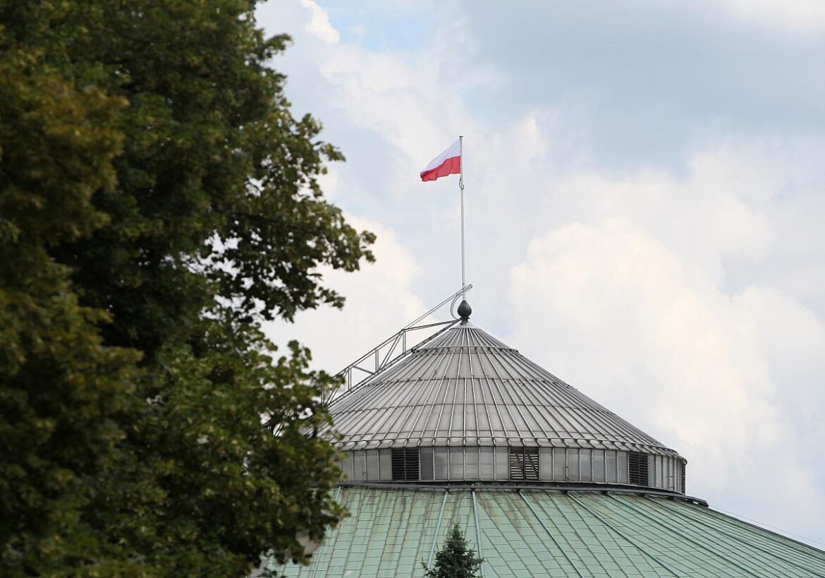 Polen liefert Kampfflugzeuge an Ukraine