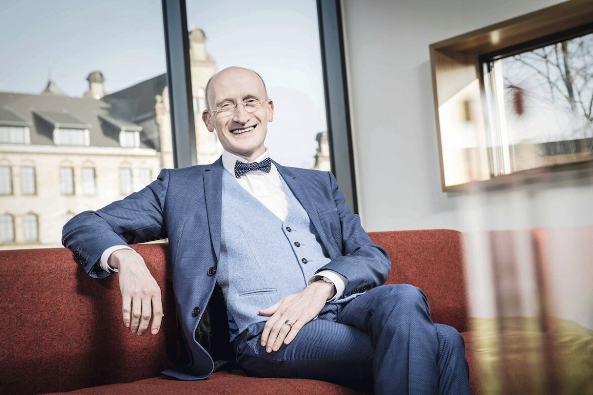 Prof. Dr. Uwe Kanning auf dem Caprivi-Campus in Osnabrück / Foto: Bettina Meckel-Wolf