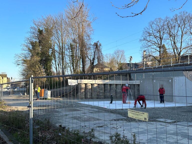 Baustelle des Biketower am Altstadt Bahnhof