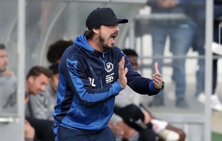 Einst Spieler des Jahres beim VfL Osnabrück, mittlerweile Trainer beim SSV Jeddeloh II: Björn Lindemann. / Foto: SSV Jeddeloh II (Screenshot Instagram)