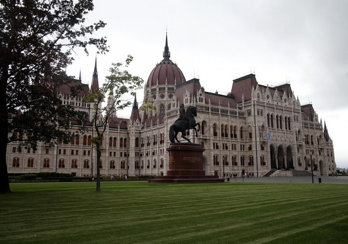 Ungarn darf EU-Gelder trotz Korruptionsvorwurf behalten