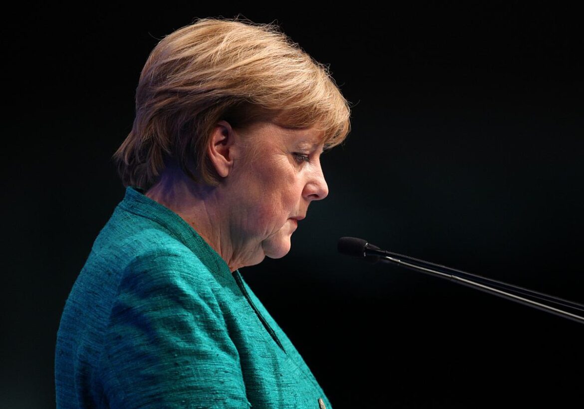 Timothy Garton Ash sieht “große Fehler” von Merkel – Lob für Kohl