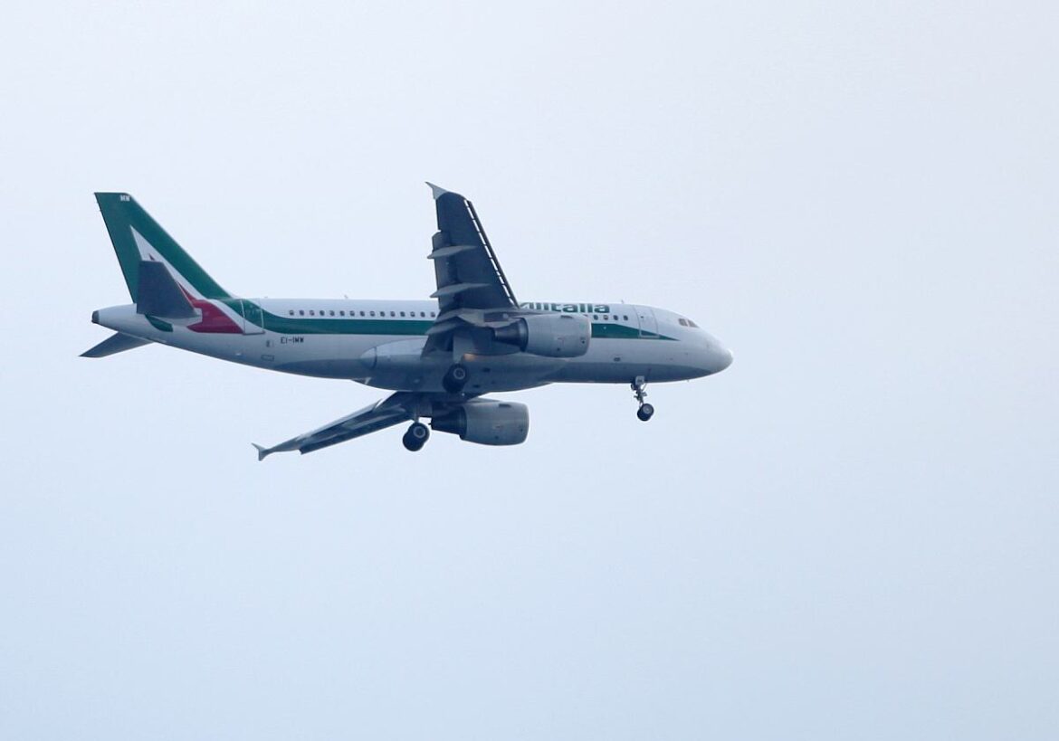 Grüne und Linke wollen Nachtflugverbot nach Amsterdamer Vorbild